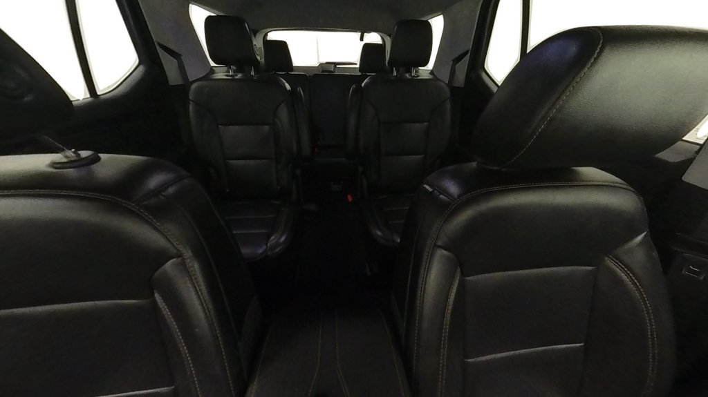 Used 2018 Chevrolet Traverse LT w/ LPO, Cargo Package AWD/4WD image 29