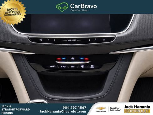 Used 2019 Cadillac XT5 FWD image 15