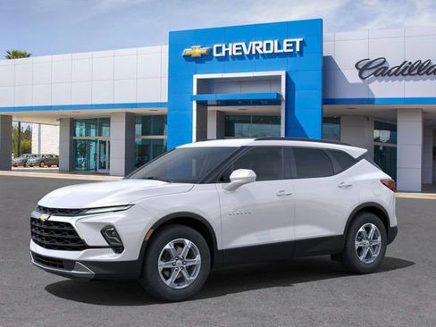 New 2025 Chevrolet Blazer LT w/ Convenience Package image 6