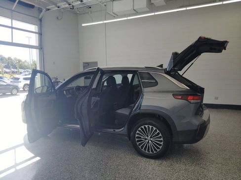 New 2026 Volkswagen Tiguan S image 25