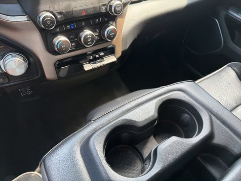 Used 2022 RAM 1500 Laramie AWD/4WD image 23