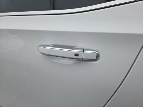 Used 2023 Chevrolet Tahoe Premier image 15