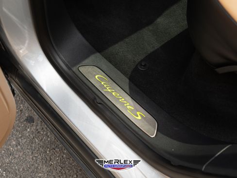 Used 2017 Porsche Cayenne S Platinum w/ Premium Package Plus (Pjy) image 52