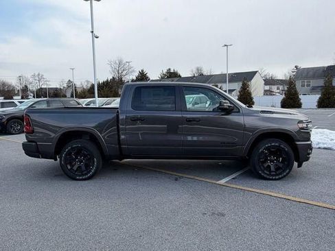 New 2026 RAM 1500 4x4 Crew Cab image 9