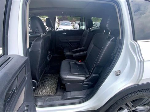 Used 2021 Volkswagen Atlas SE w/ Panoramic Sunroof Package AWD/4WD image 21