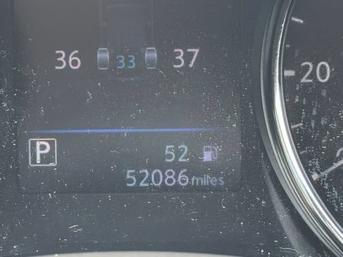 Used 2020 Nissan Rogue Sport SV FWD image 27