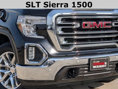 Used 2021 GMC Sierra 1500 SLT AWD/4WD image 3