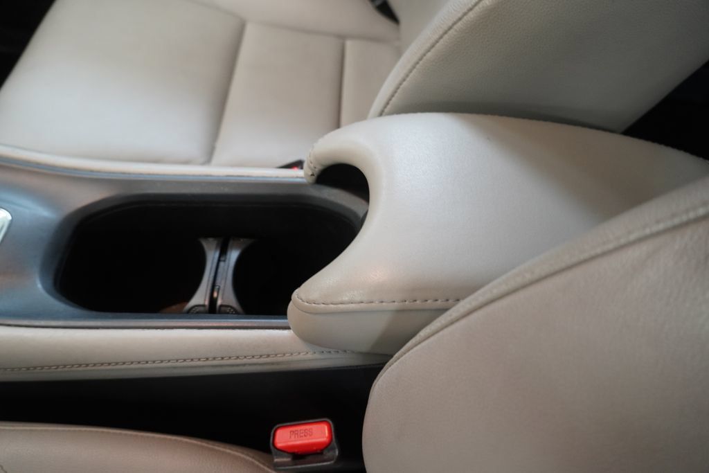 Used 2016 Honda HR-V EX-L image 23