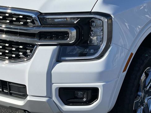 Used 2025 Ford Ranger XLT w/ FX4 Off-Road Package image 10