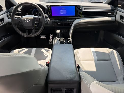 Certified 2025 Toyota Camry SE w/ Multimedia Upgrade Package FWD image 4