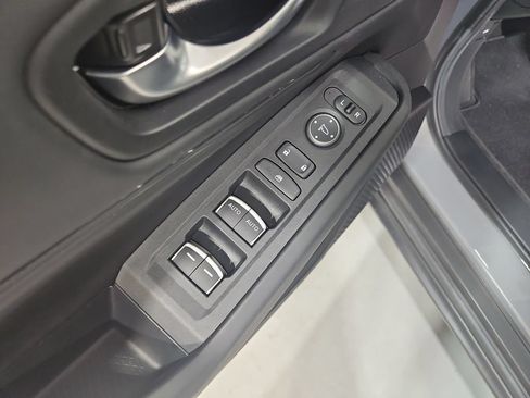 Used 2025 Honda Accord SE image 11