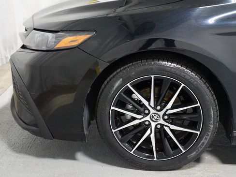 Certified 2024 Toyota Camry SE FWD image 5