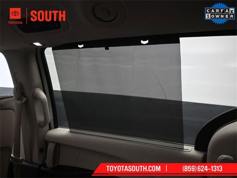 Used 2018 Chrysler Pacifica Limited w/ Advanced Safetytec Group image 53