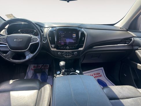 Used 2021 Chevrolet Traverse RS AWD/4WD image 11