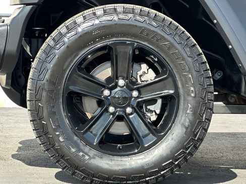 Used 2021 Jeep Wrangler Unlimited Sport image 26