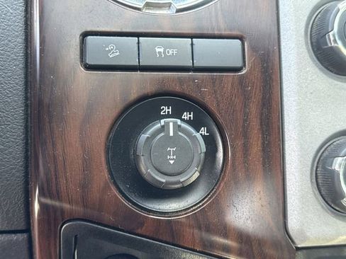 Used 2016 Ford F350 Lariat w/ Lariat Ultimate Package AWD/4WD image 41