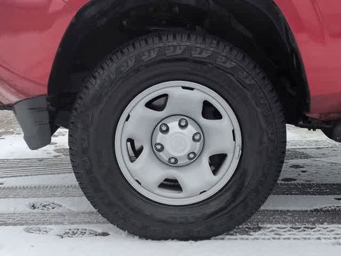 Used 2021 Toyota Tacoma SR image 14