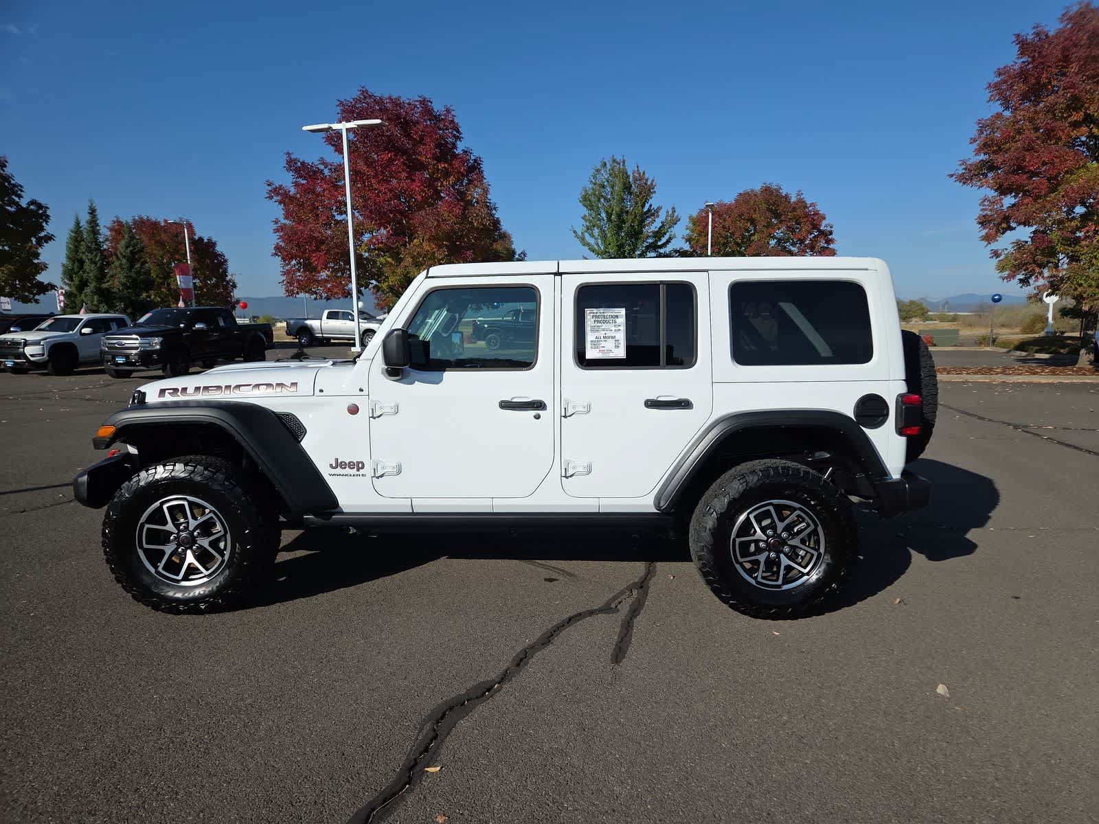 Certified 2025 Jeep Wrangler Unlimited Rubicon AWD/4WD image 11