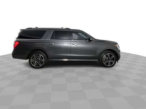 Used 2021 Ford Expedition Max Limited image 9