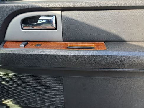 Used 2008 Ford Expedition EL Eddie Bauer image 40