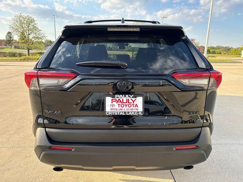 Used 2023 Toyota RAV4 XLE w/ Convenience Package AWD/4WD image 4