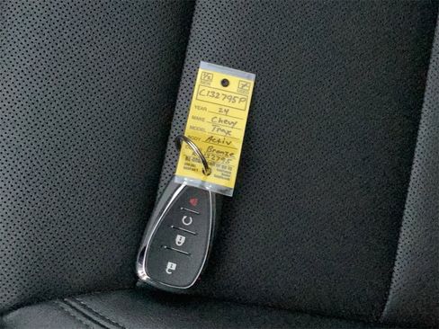 Used 2024 Chevrolet Trax ACTIV image 29