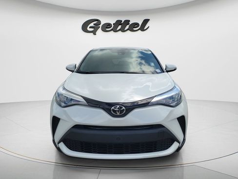 Certified 2020 Toyota C-HR XLE FWD image 2