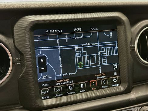 Used 2023 Jeep Wrangler Unlimited Sahara AWD/4WD image 22