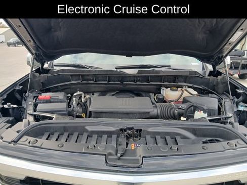 Used 2023 Chevrolet Silverado 1500 High Country w/ Technology Package image 32