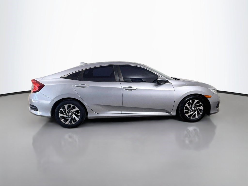 Used 2018 Honda Civic EX image 11