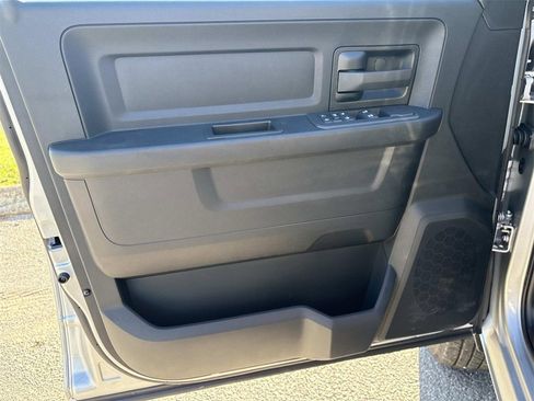 New 2026 RAM 2500 Tradesman w/ Chrome Appearance Group image 22