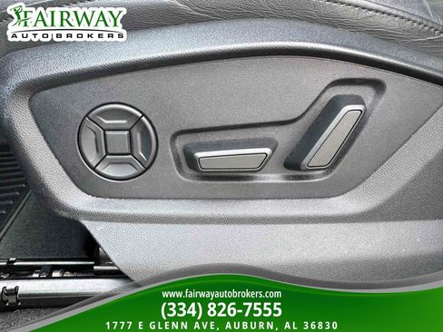 Used 2023 Audi Q7 3.0T Premium Plus image 17