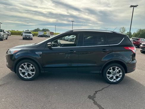 Used 2015 Ford Escape Titanium w/ Equipment Group 301A AWD/4WD image 37