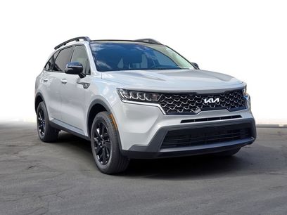 Used 2023 Kia Sorento S w/ Panoramic Sunroof Package
