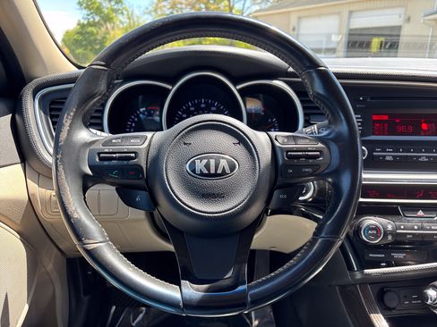 Used 2015 Kia Optima EX FWD image 24