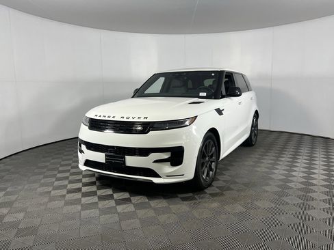 Used 2024 Land Rover Range Rover Sport Dynamic SE image 8
