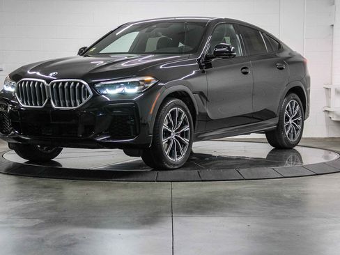 Certified 2023 BMW X6 xDrive40i w/ M Sport Package image 3