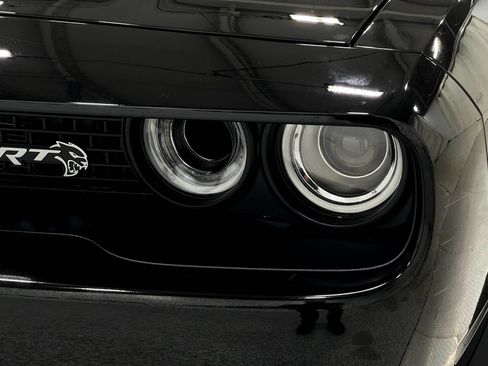 Used 2020 Dodge Challenger SRT Hellcat RWD image 30