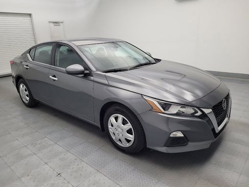 Used 2021 Nissan Altima 2.5 S FWD image 11