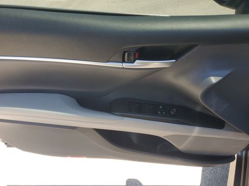 Certified 2023 Toyota Camry LE FWD image 18
