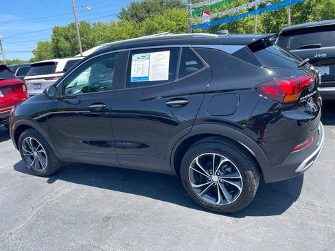Used 2023 Buick Encore GX Select w/ Safety Package II AWD/4WD image 4