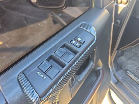 Used 2018 Toyota 4Runner TRD Off-Road Premium image 19