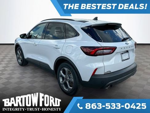 Used 2025 Ford Escape ST-Line w/ Tech Pack #1 image 7