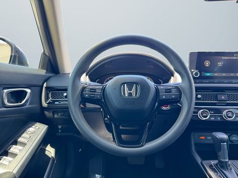 Used 2022 Honda Civic LX image 11