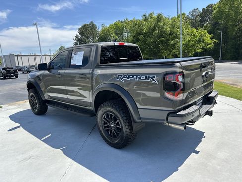 Used 2025 Ford Ranger Raptor image 8