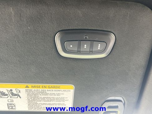 Used 2024 Jeep Grand Wagoneer L Series III AWD/4WD image 16