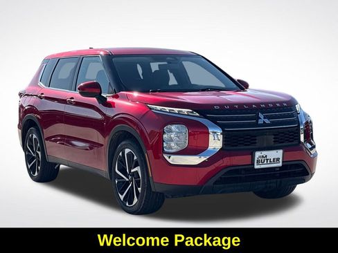 Used 2022 Mitsubishi Outlander ES AWD/4WD image 12