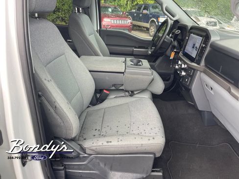 Used 2025 Ford F150 XLT w/ Equipment Group 301A Standard RWD image 18