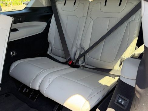 Certified 2023 Jeep Grand Cherokee L Overland w/ MOPAR Finishing Package AWD/4WD image 24