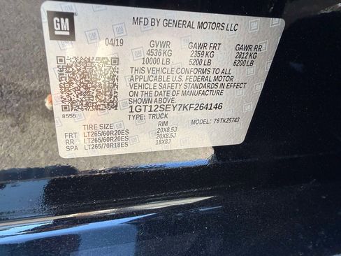 Used 2019 GMC Sierra 2500 Denali w/ Duramax Plus Package image 8